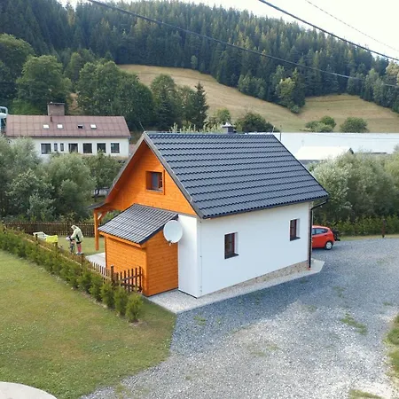Nella Ii. Ferienhaus *